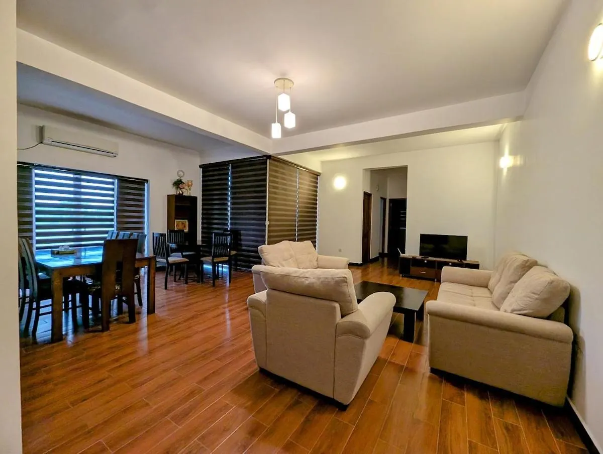 דירה נגומבו Luxury Urban Living 3Br 360Rooftop Pool & Gym סרי לנקה