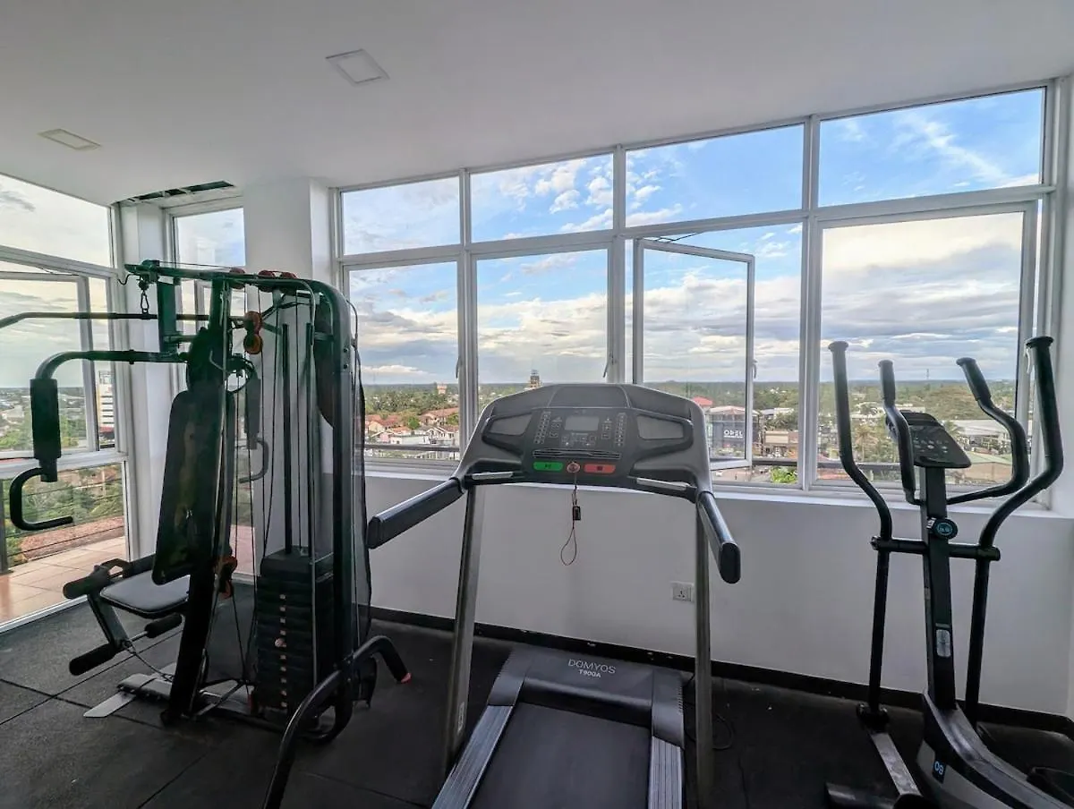 נגומבו Luxury Urban Living 3Br 360Rooftop Pool & Gym סרי לנקה